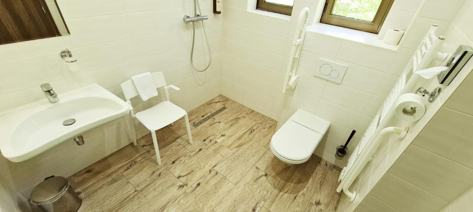 Kurhotel Renona Rehabilitation Semmering Bilik gambar
