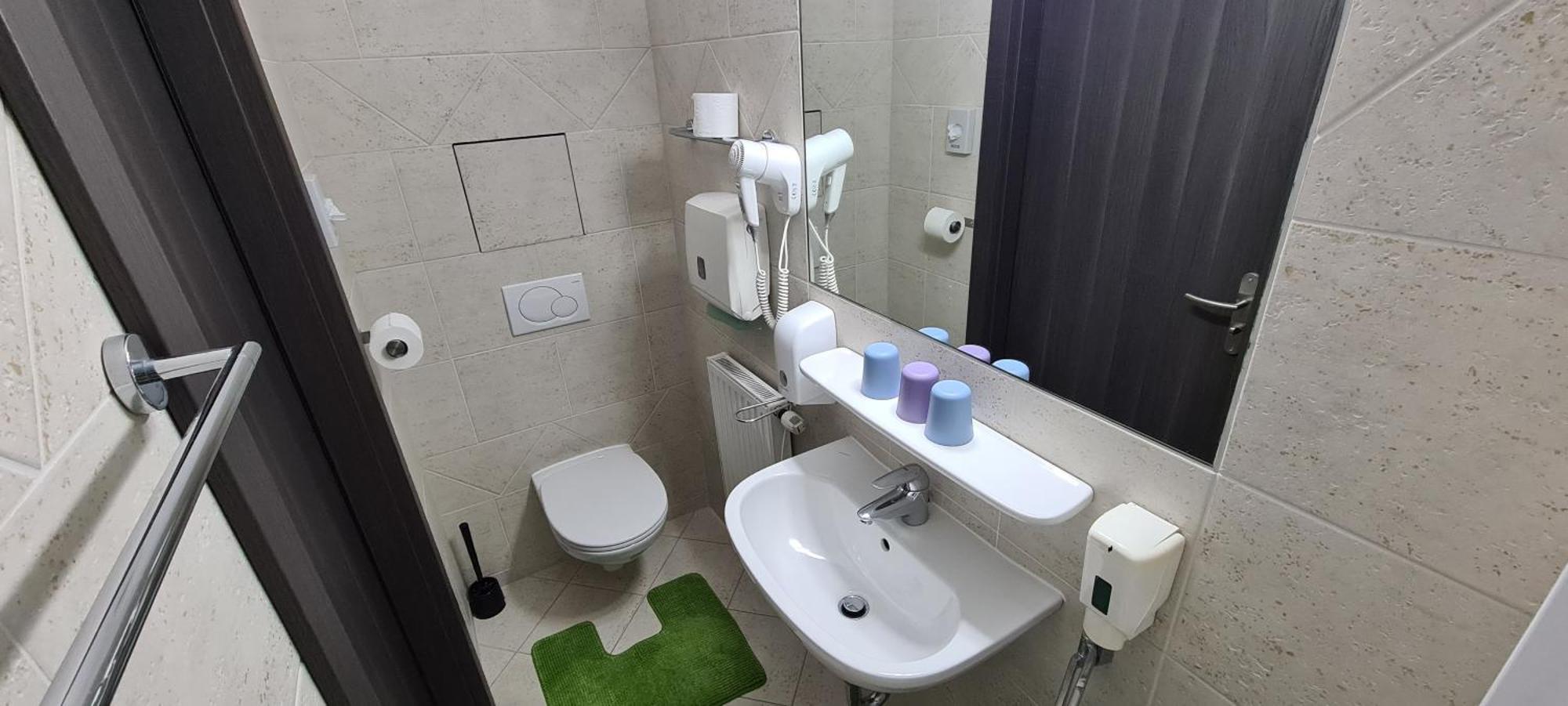 Kurhotel Renona Rehabilitation Semmering Bilik gambar